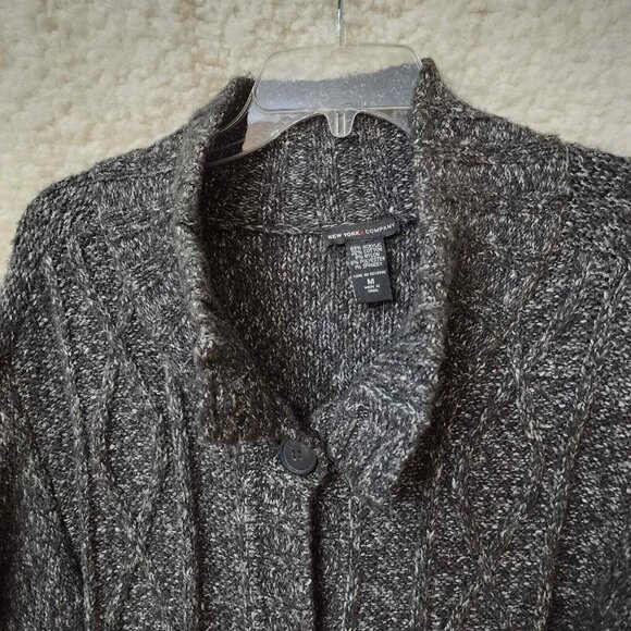 New York & Company Womens Medium‎ Gray Knit Button-Up Cardigan Sweater - Picture 6 of 10